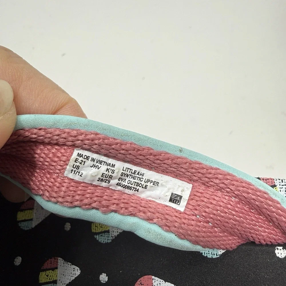 Reef Ahi Snow Cone Teal Strap Flip Flops Kids Size 11/12 Sandal
